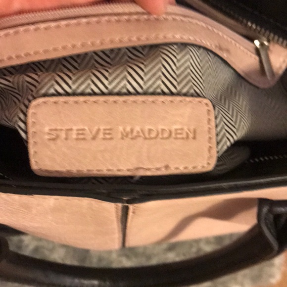 Steve Madden Pink & Black Purse - Picture 6 of 7
